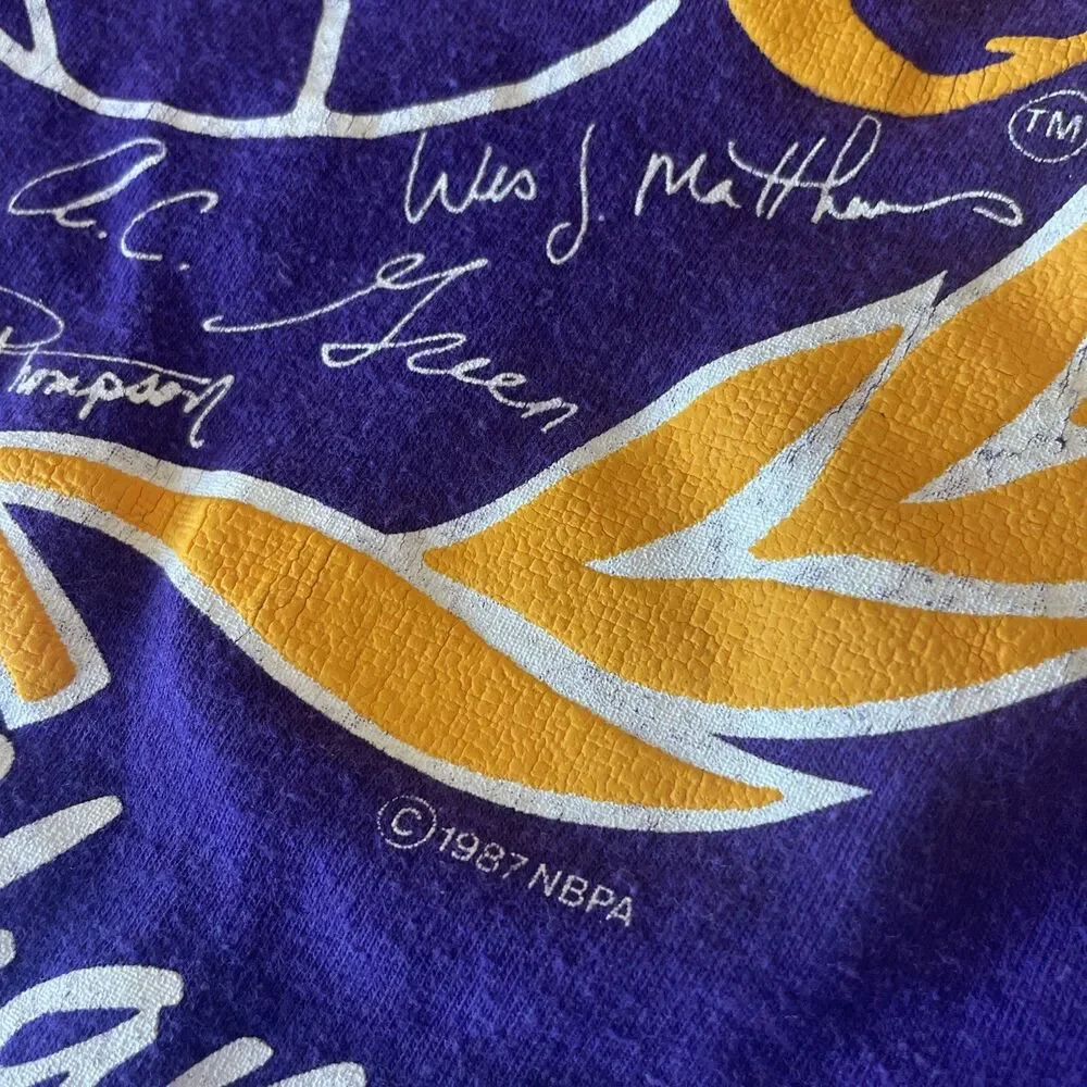 Vintage Los Angeles Lakers 88 World Champions Single Stitch T Shirt; Men’s Sz S